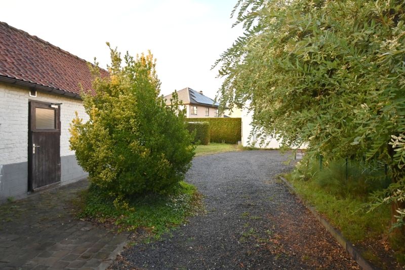 Exclusief te renoveren herenhuis met 5 slpks op toplocatie te Nazareth - De Pinte! foto 33