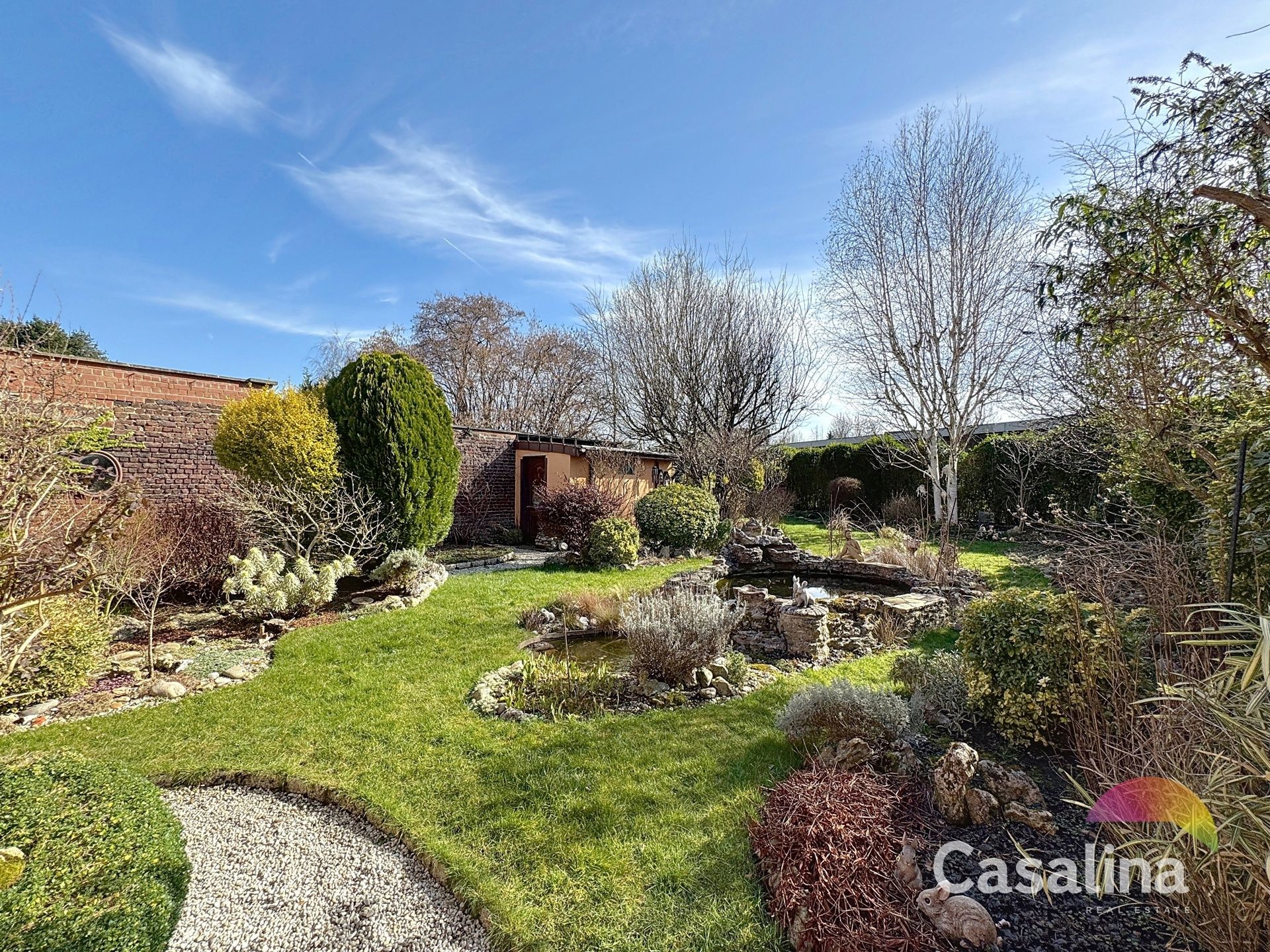 Woning met tuin, garage en atelier - Veel potentieel foto 10