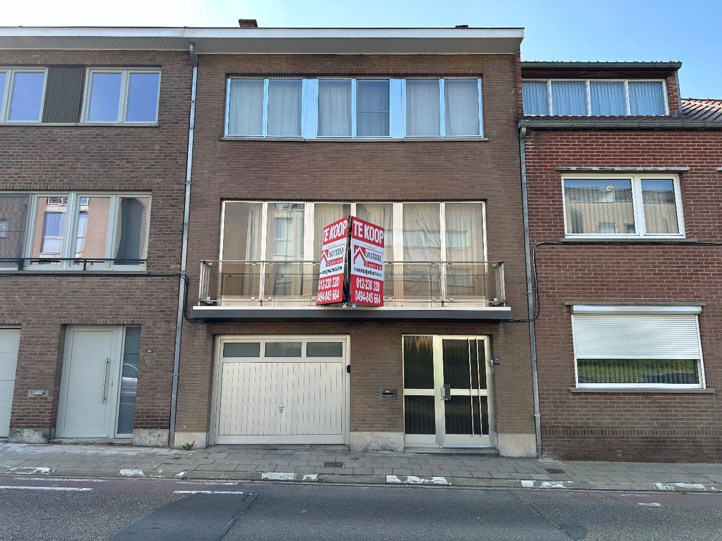 Hoofdfoto van de publicatie: Ruime woning met 4 slaapkamers, tuin en garage in Tongeren.