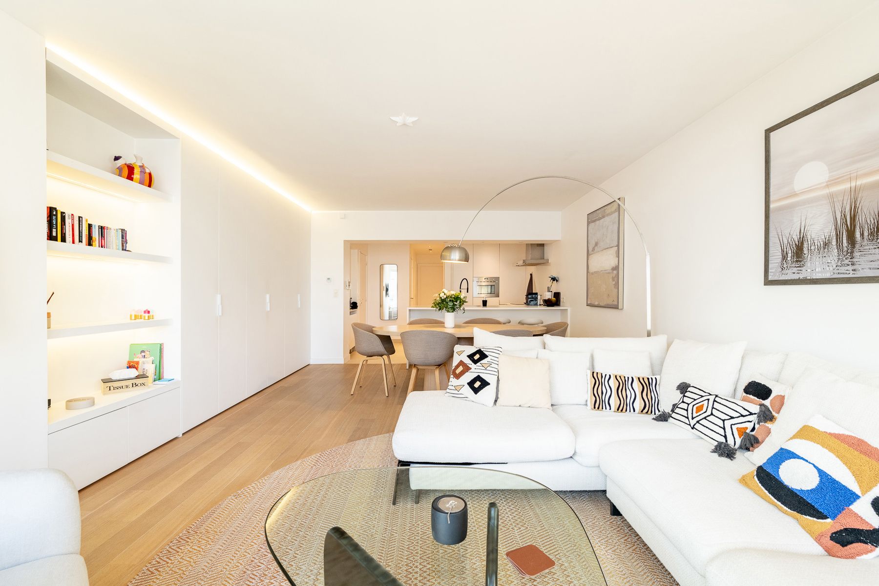 Stijlvol appartement met uitstekende centrale ligging foto 5