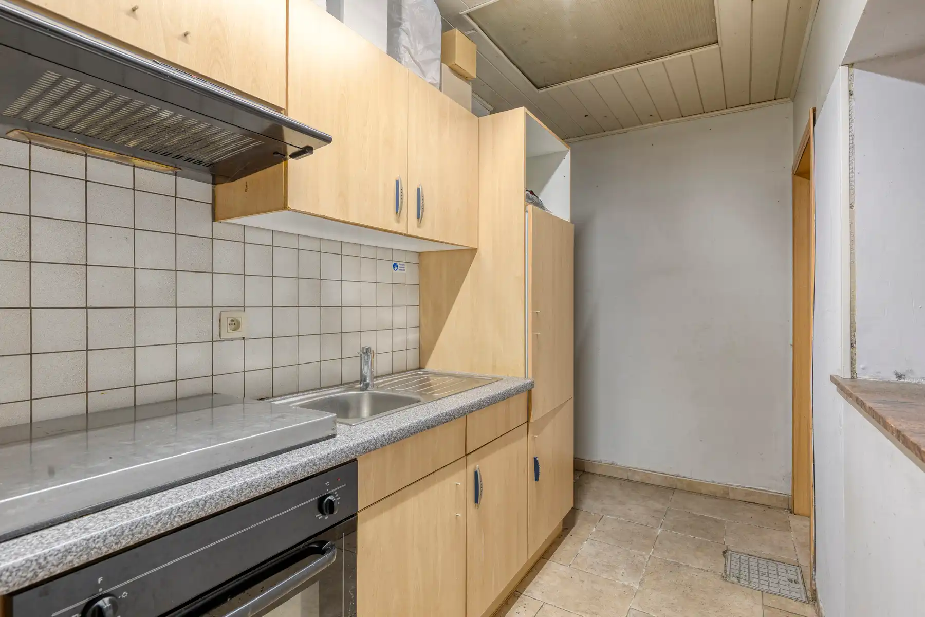 Woning met loods/grote garage en veel potentieel! foto 14