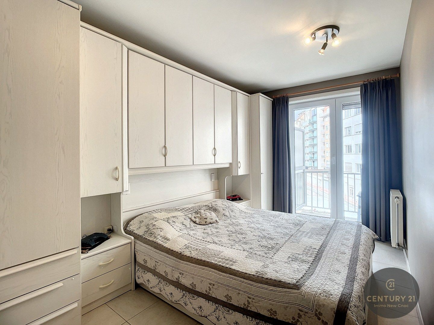 SUBLIEM 3 slaapkamer appartement met mogelijkheid aankoop RUIME GARAGEBOX foto 13