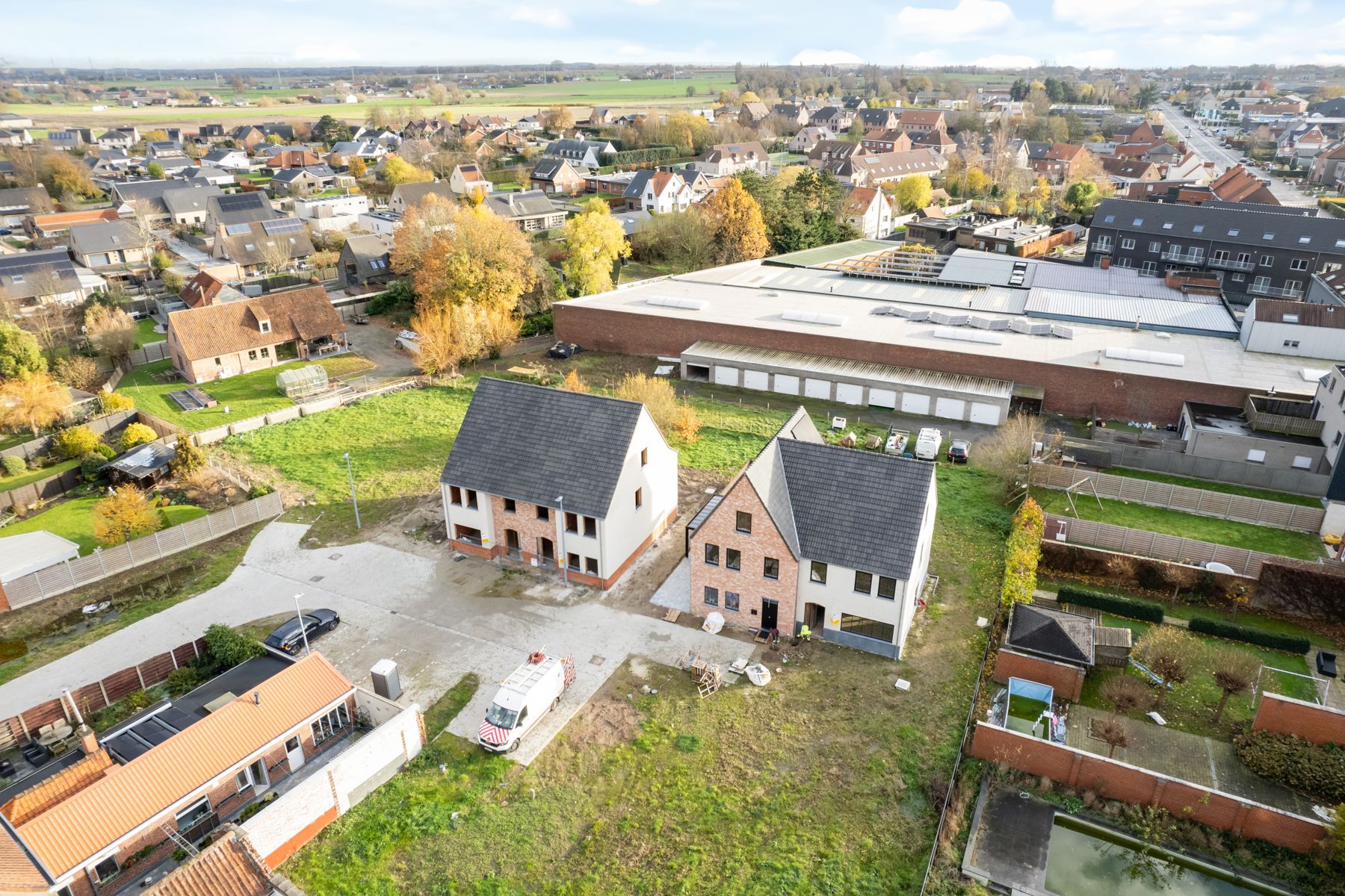 Landelijke, halfopen woning foto 10