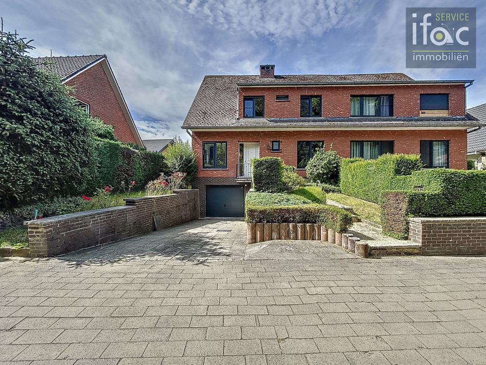 Villa te huur foto {{pictureIndex}}