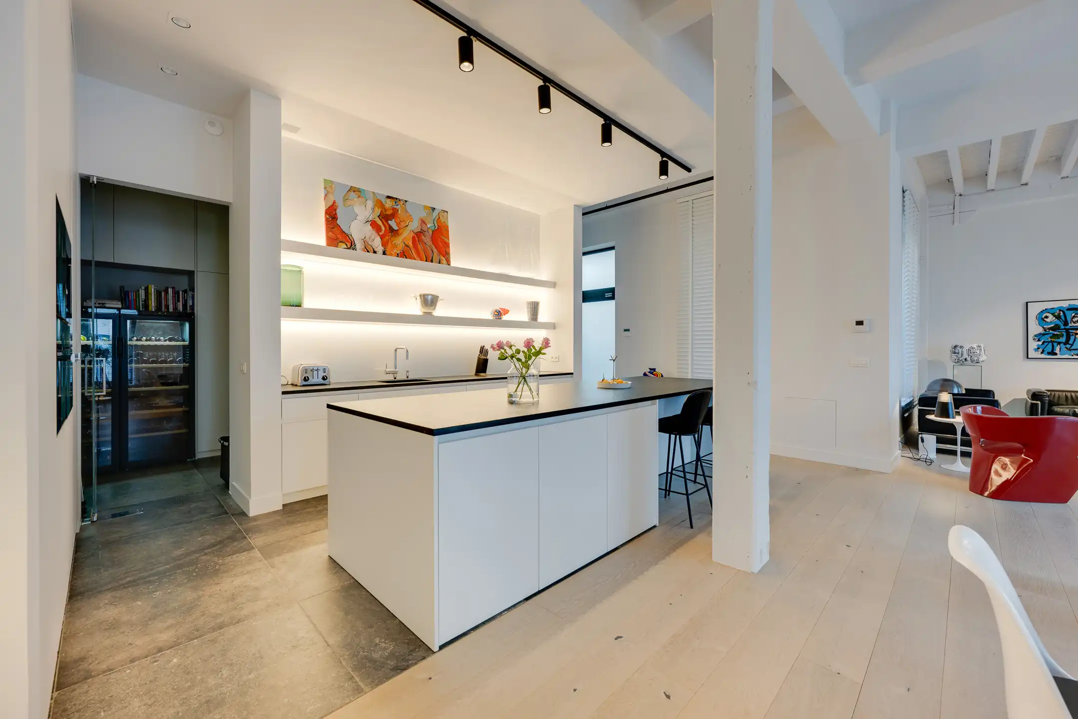 Exclusieve loft met terras op een unieke locatie aan het MAS foto {{pictureIndex}}