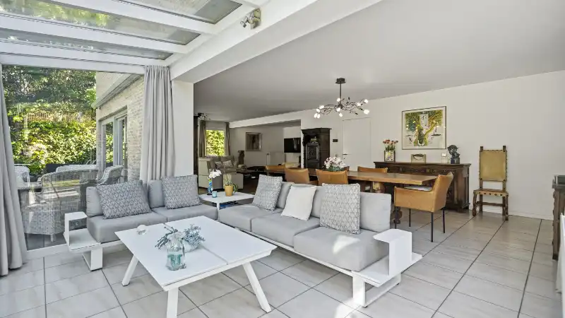 Villa van 330m² op 22 are met openluchtzwembad foto 6