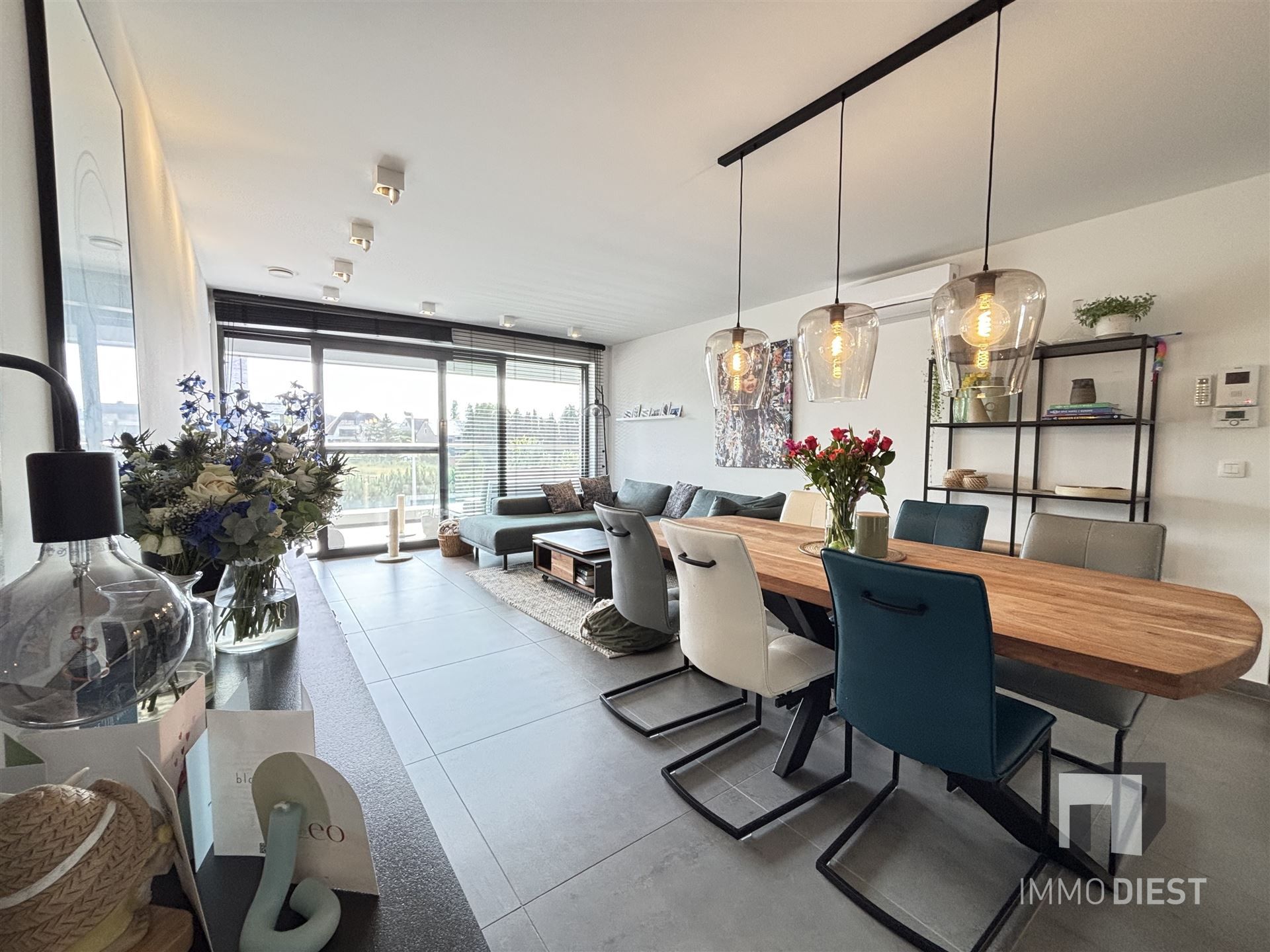 Modern appartement op de tweede verdieping in het centrum van Tessenderlo foto 2
