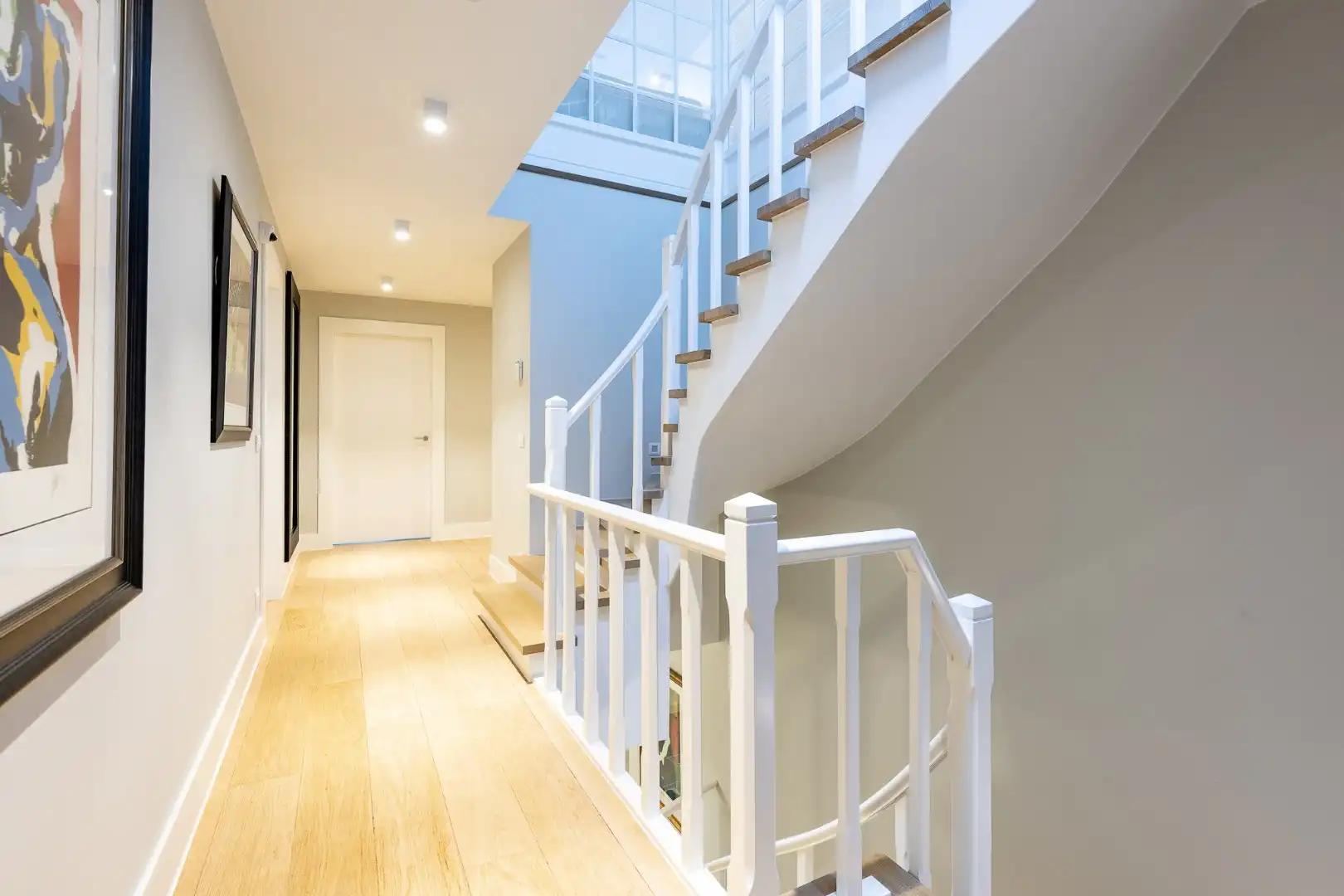 Elegante instapklare villa met zuidgerichte tuin foto 27