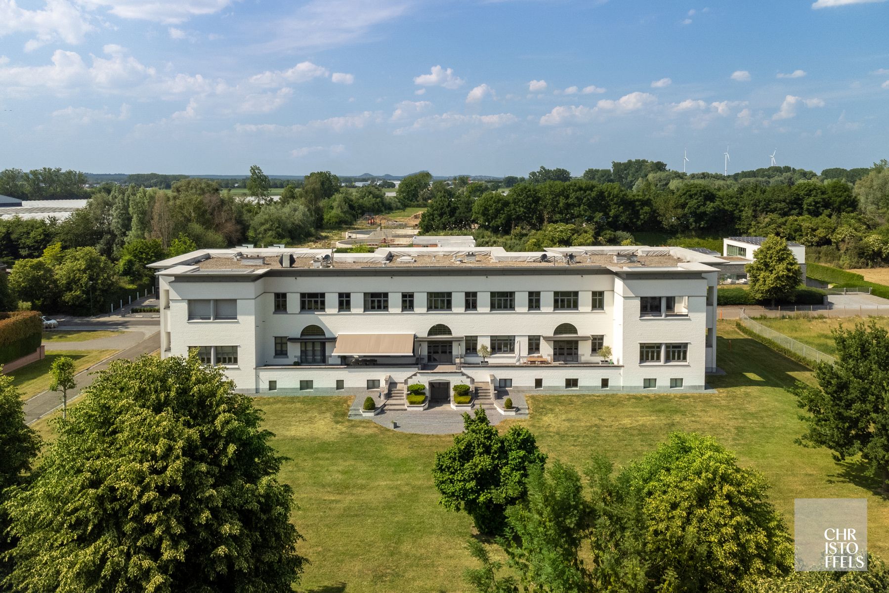 Exclusief villa-appartement van 330m² met vrij uitzicht op omliggend kasteelpark! foto 19