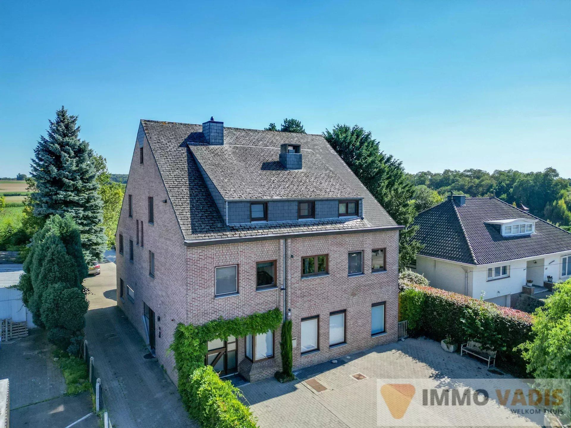 ()=>{if(producerUpdateValueVersion(node),producerAccessed(node),node.value===ERRORED)throw node.error;return node.value} MAASTRICHTERSTEENWEG 216 - 3770 Riemst