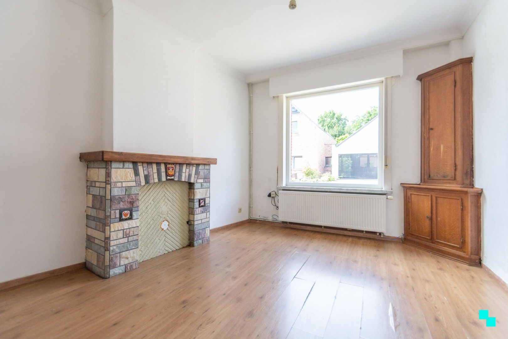 Te renoveren woning nabij station van Merelbeke foto 3