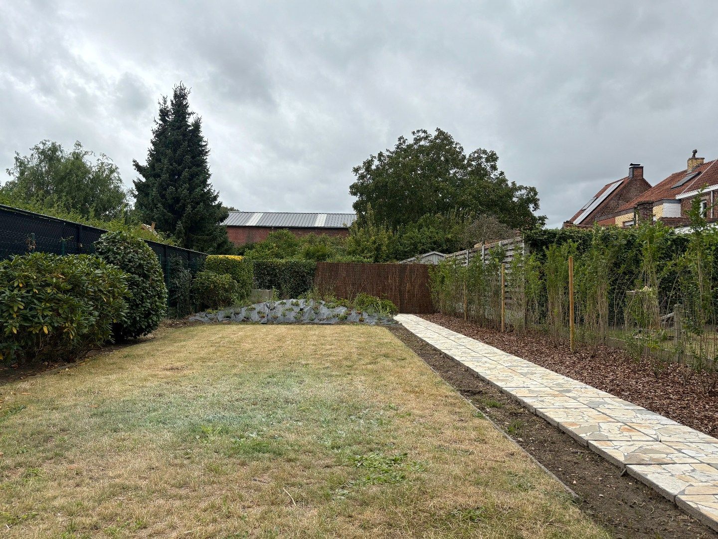 Volledig gerenoveerde woning met hoogwaardige, stijlvolle materialen te koop in Kuurne. foto 22