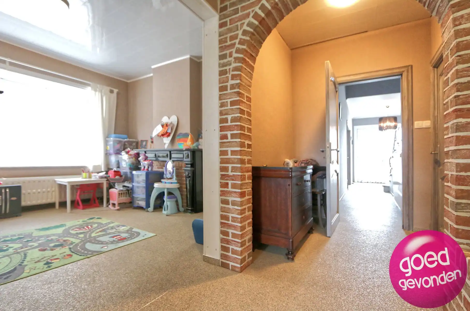 WONING - 4 SLK - 2 KEUKENS - 2 BDK - TERRAS - TUIN - PARKING foto 10