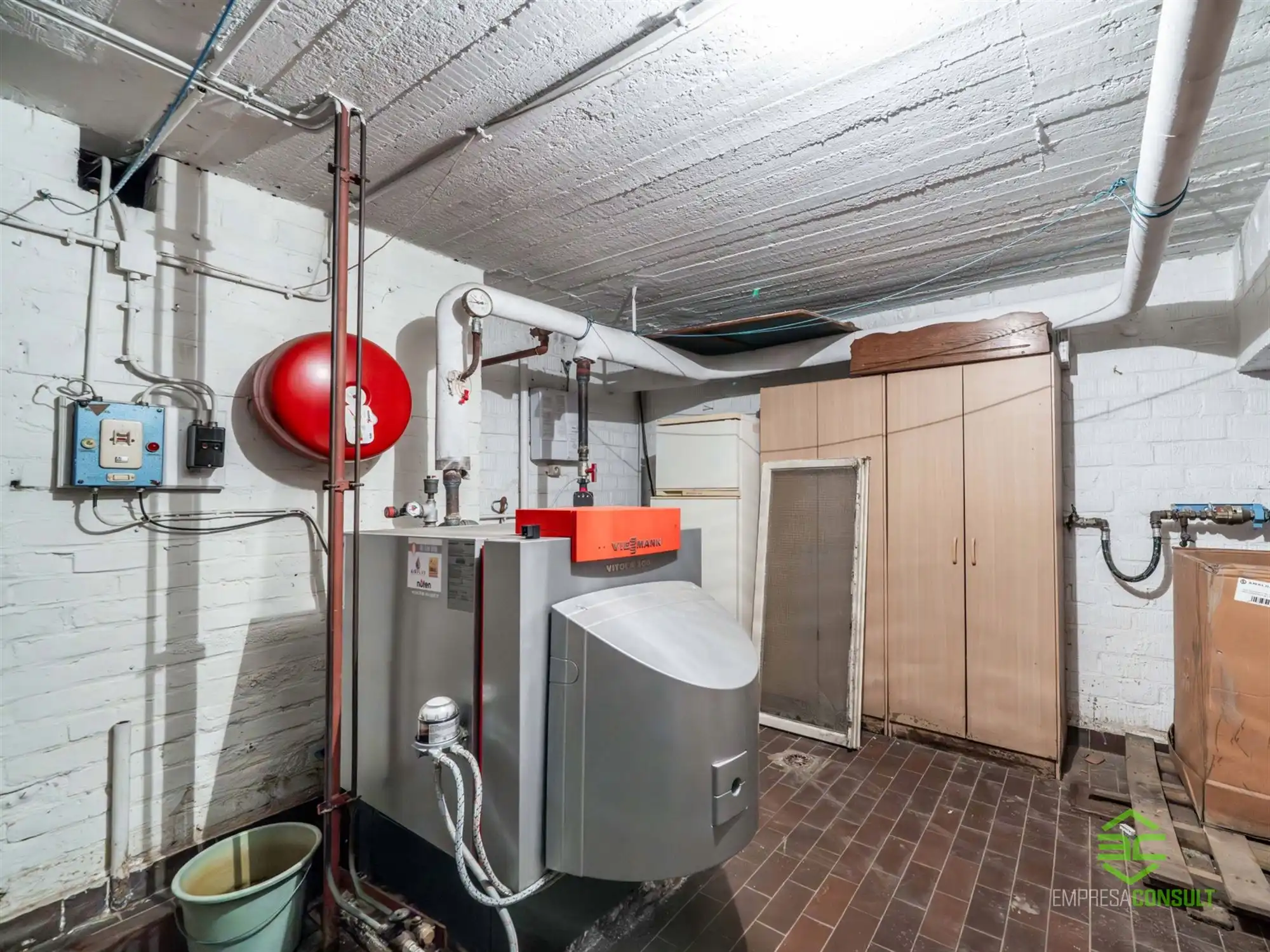 Prachtig landhuis met 5 slpk op 3ha 79a 93ca! foto 21