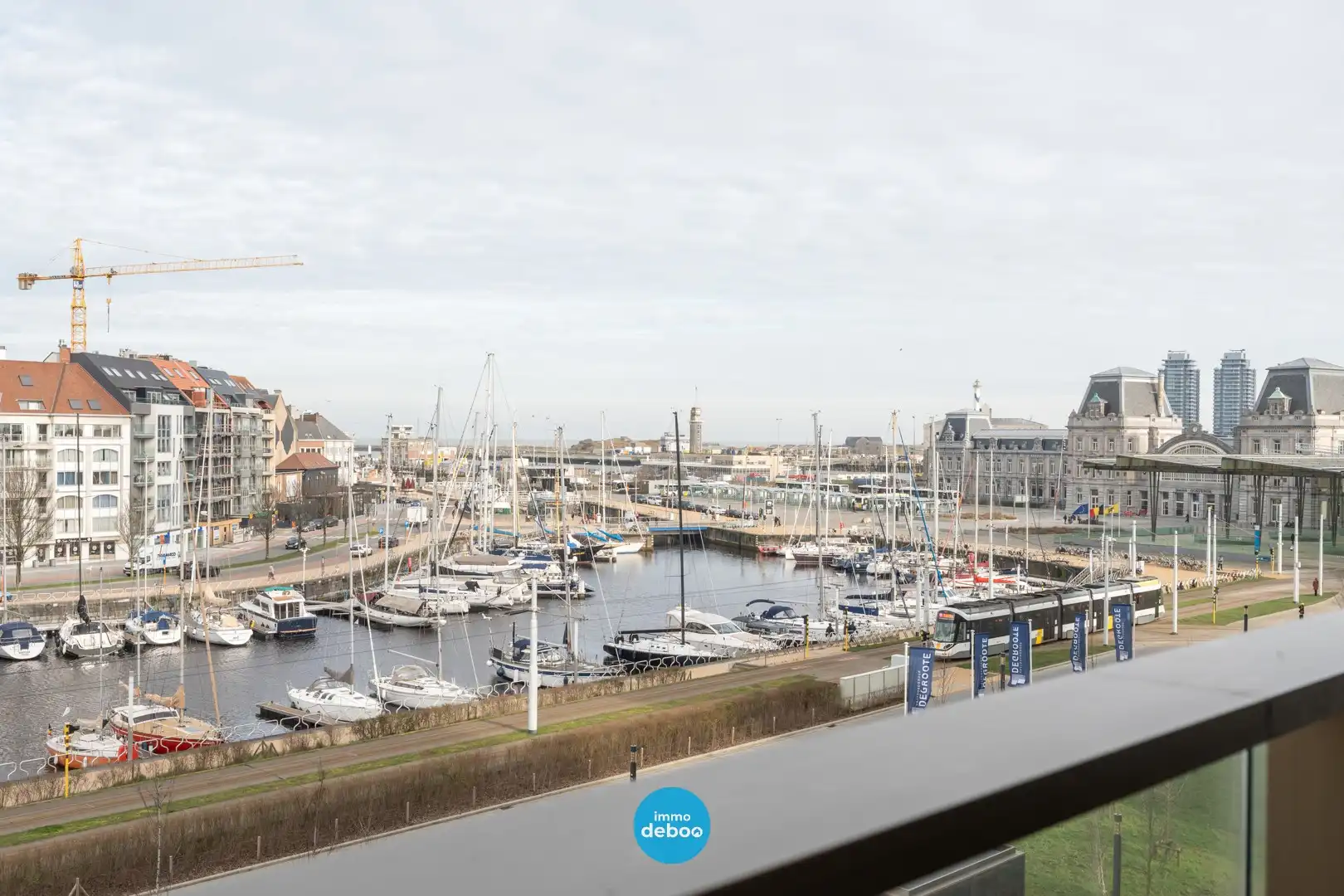 Exclusief nieuwbouwappartement met zicht op de jachthaven – Residentie Sky Harbour foto {{pictureIndex}}