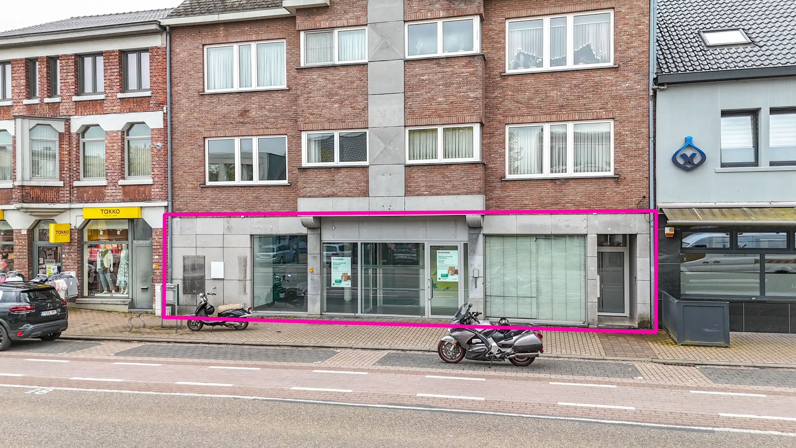 Ruim en goed gelegen kantoor op toplocatie! foto 3