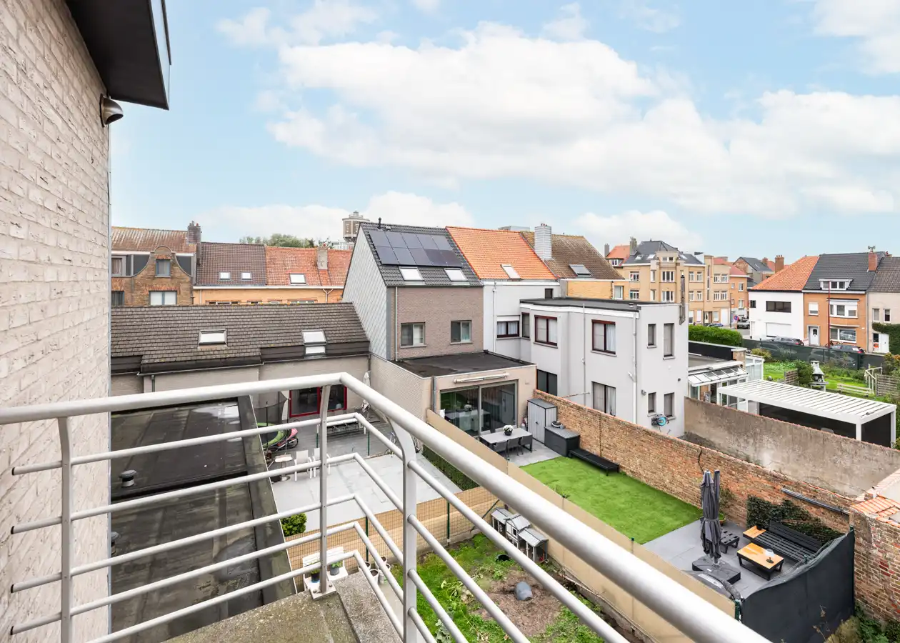 Lichtrijke duplex, op wandelafstand van zee, 2 slpks foto 11