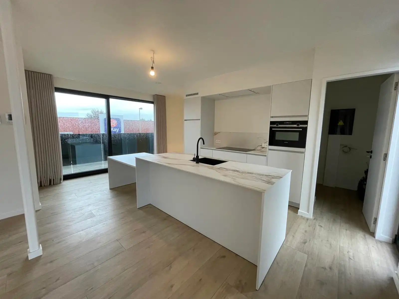 BERLARE - Recent BEN-appartement mét garage. foto 4