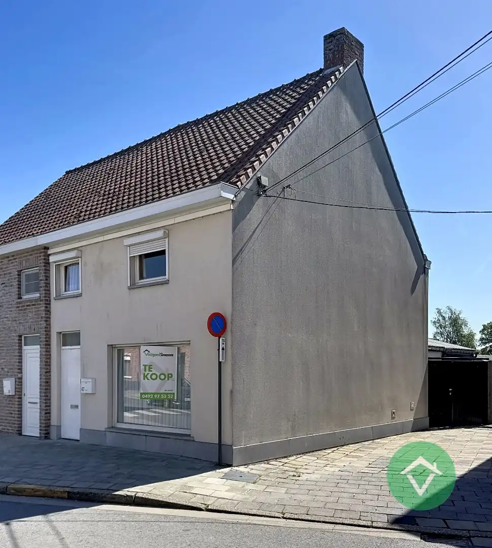 Woning met 2 slaapkamers en garage in centrum Koekelare foto 2