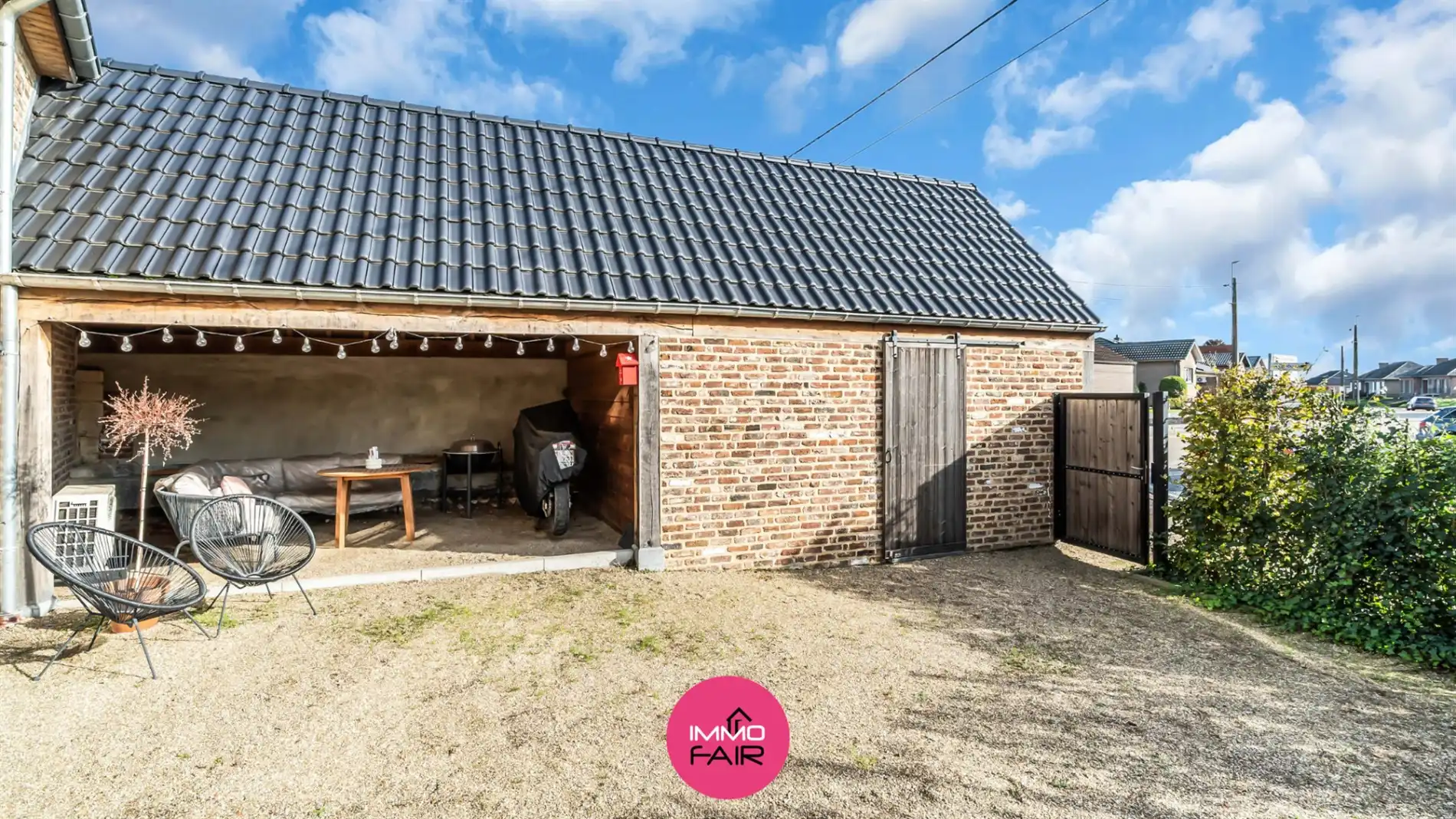 Karaktervolle, gerenoveerde woning met authentieke gevel en 3 slaapkamers in Gellik foto 23
