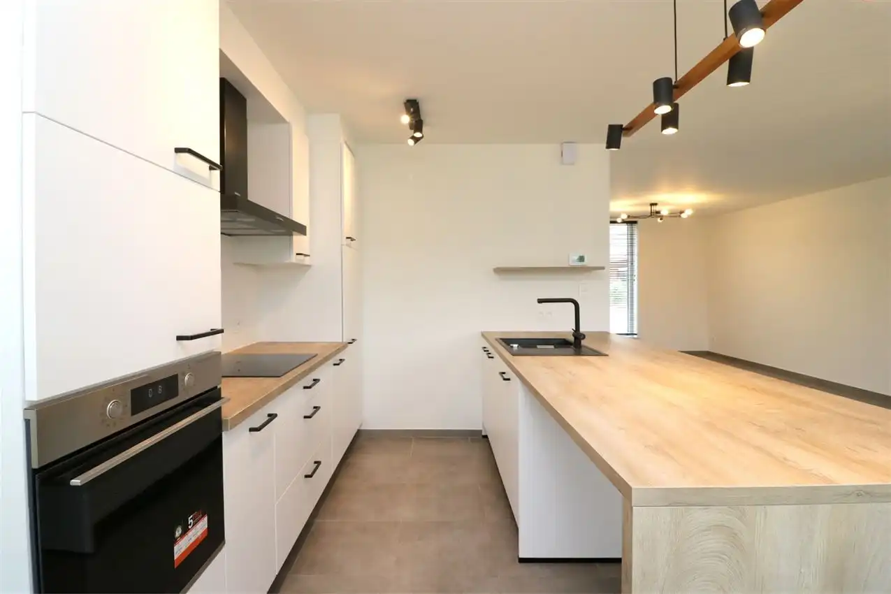 Nieuwbouw (A+) met 3 slaapkamers en mooie tuin op centrale ligging foto 7