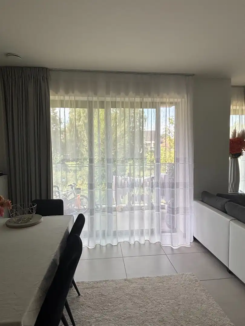 LICHTRIJK EN ENERGIEZUINIG 2-SLAAPKAMERAPPARTEMENT MET TWEE TERRASSEN EN PARKEERPLAATS foto 10