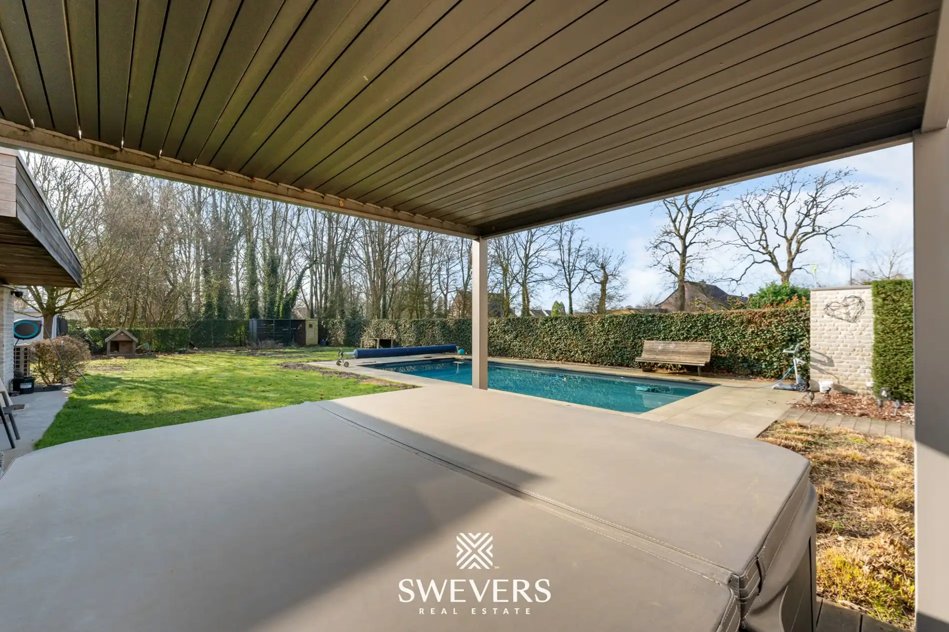 Villa met luxueus poolhouse, verwarmd zwembad en absolute topligging in Zonhoven foto 31