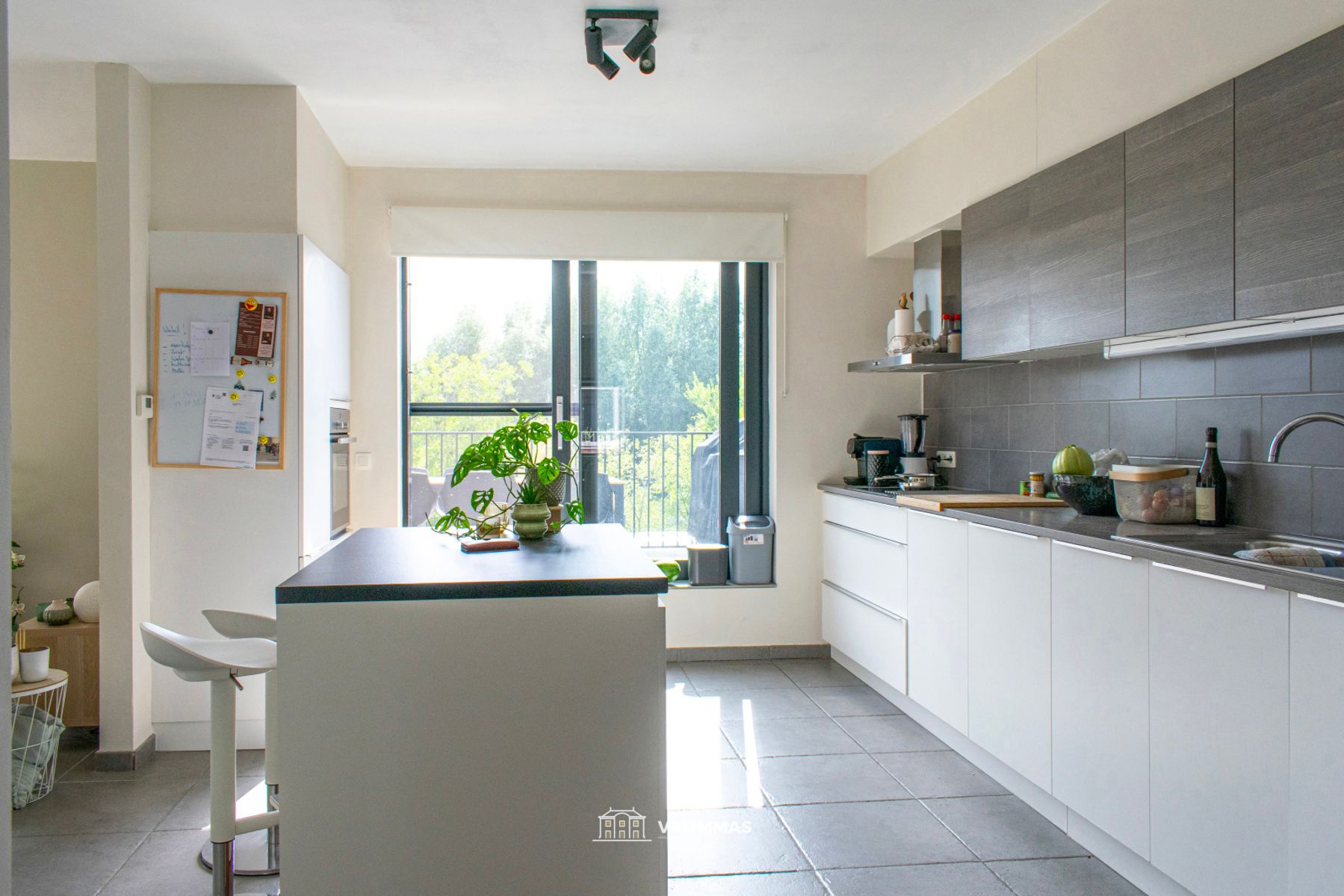 Ruim en instapklaar appartement met groot zonneterras... foto 7