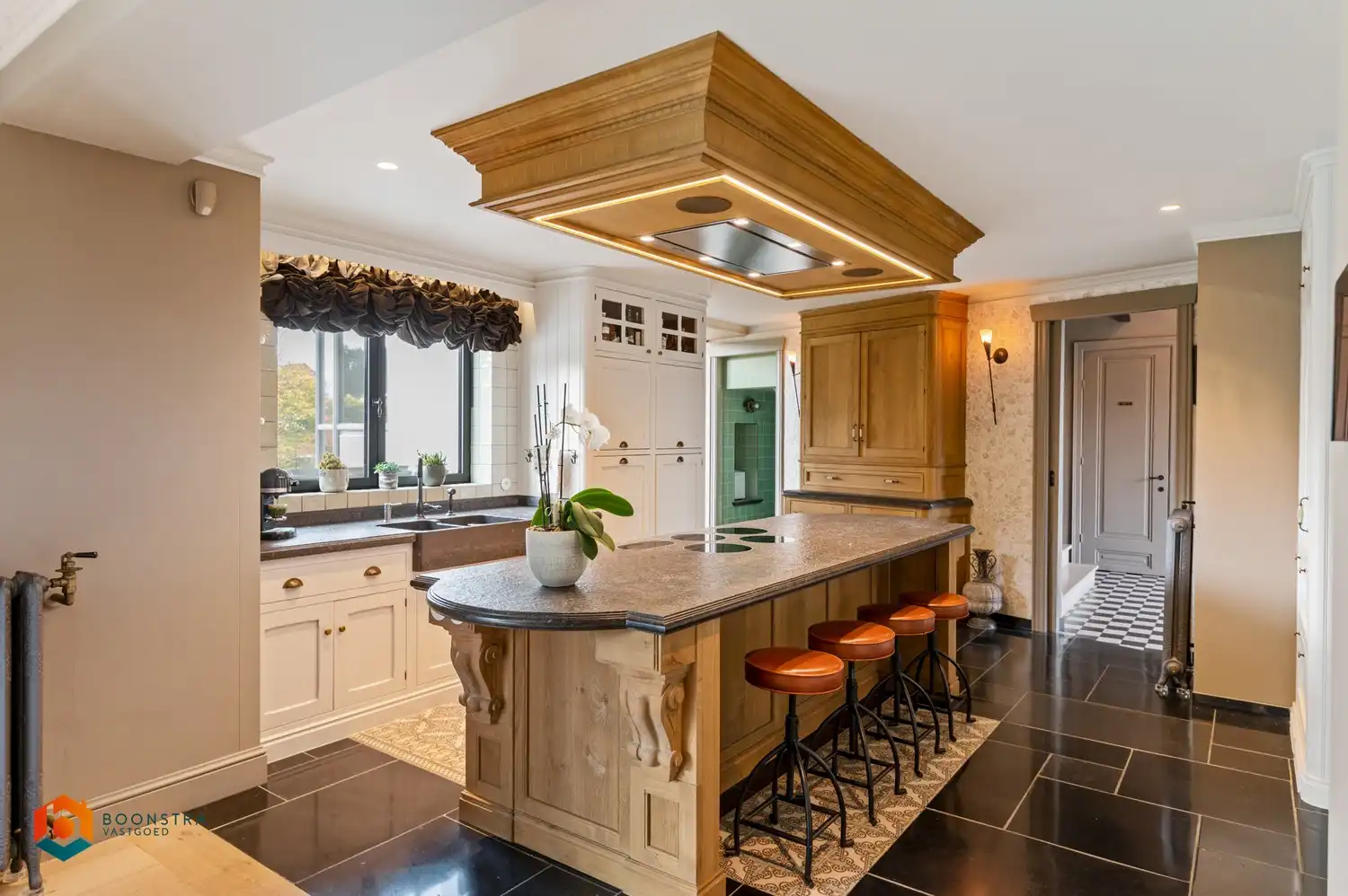 Prachtige en energiezuinige villa (587 m² bewoonbaar) op een perceel van 2617 m² te Hulshout foto 5