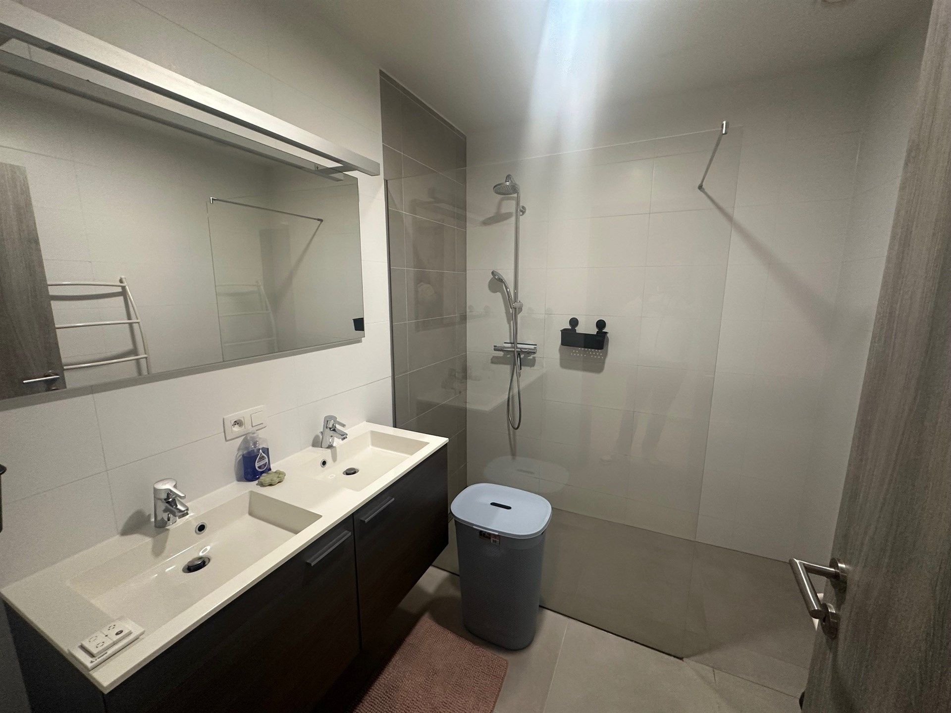 Gelijkvloers appartement met 2 slaapkamers nabij het centrum van Erembodegem foto 8