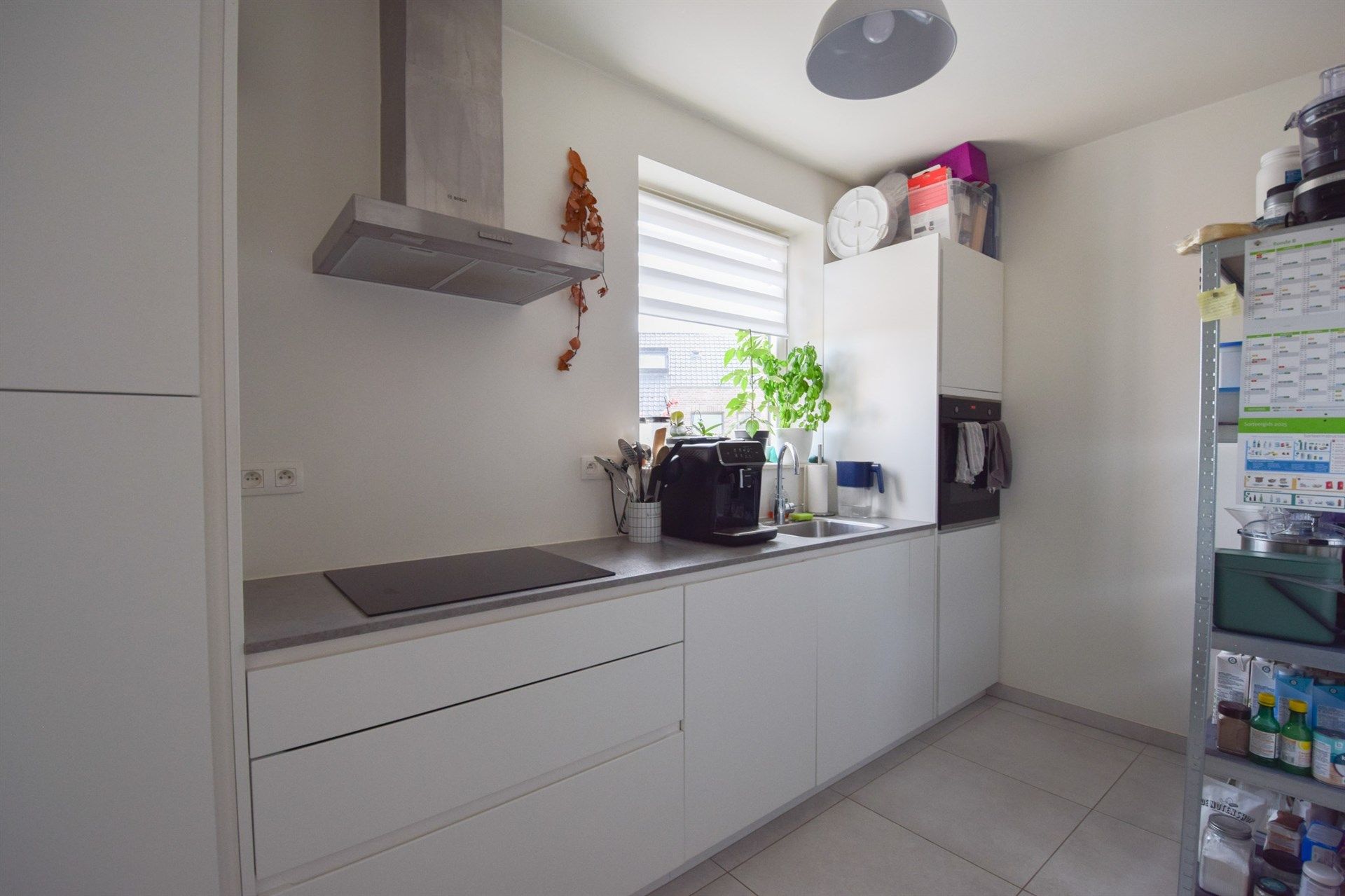 Uitstekend gelegen 2 slaapkamer appartement! foto 4