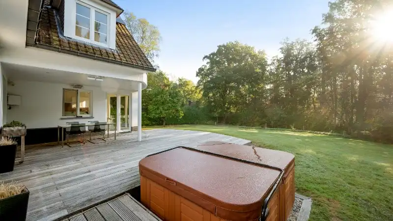 Exclusief gelegen stijlvolle villa op 24 are palende aan natuurgebied foto 31