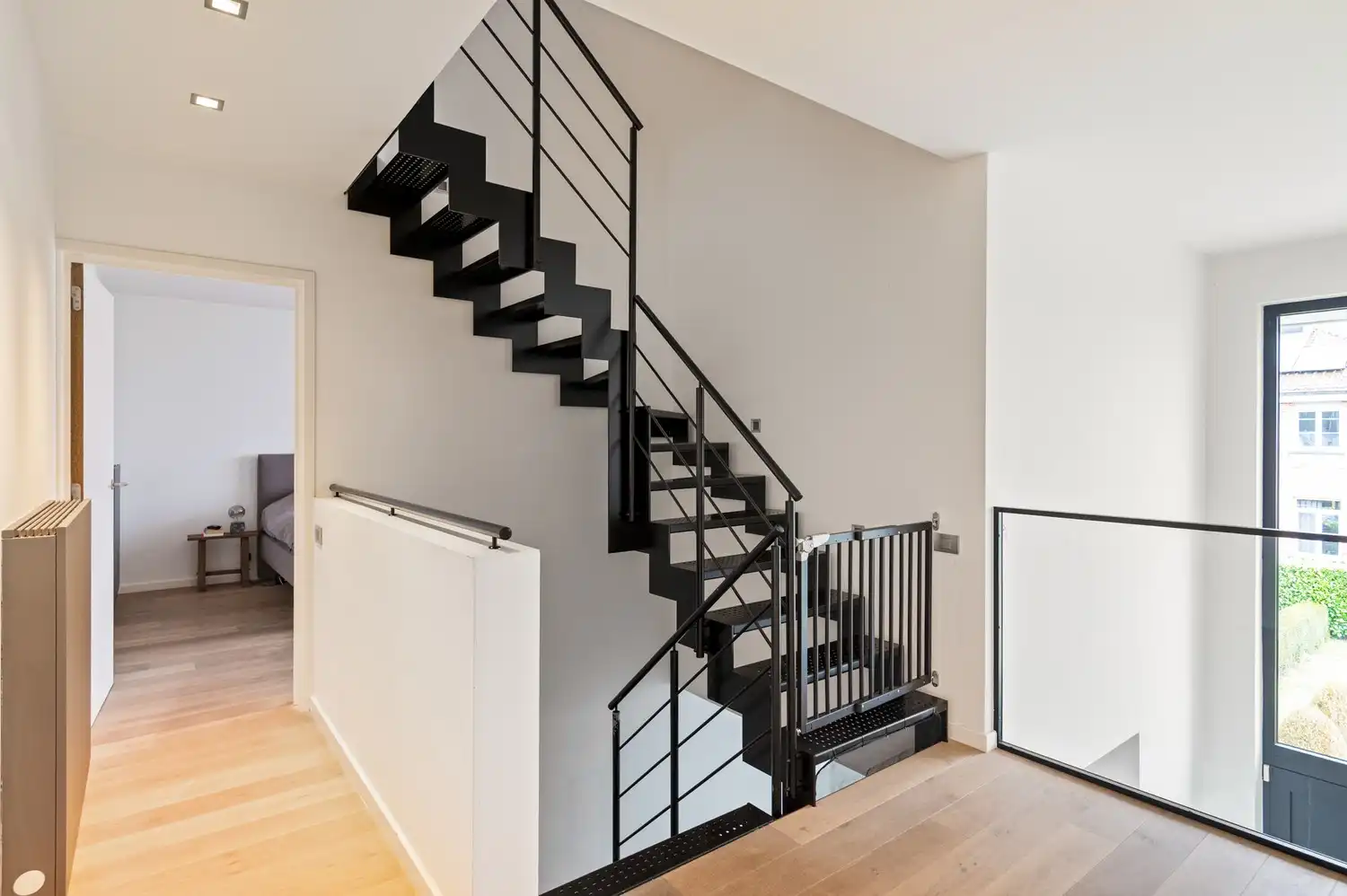 Ruime, exclusief afgewerkte woning met zwembad op Toplocatie te Berlaar foto 12