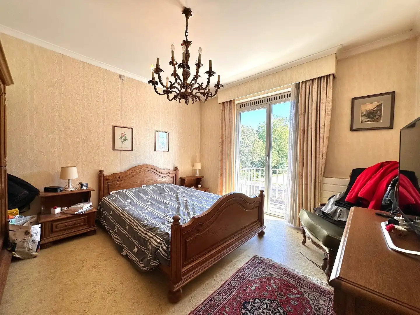 Ruim appartement met 2 slaapkamers en 2 terrassen in het centrum van Tongeren. foto 11