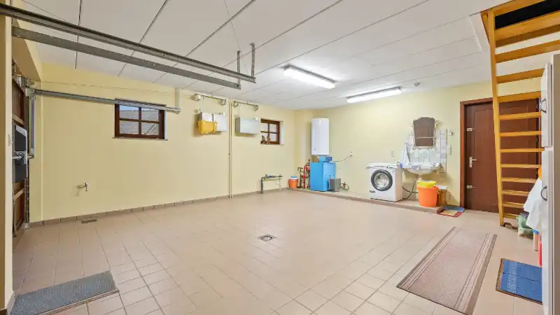 Landhuis van 278m² op 12 are nabij het centrum foto 20