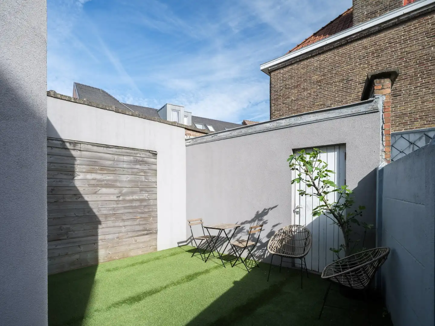 Gelijkvloers 3 slaapkamer appartement met leuk terras foto 6