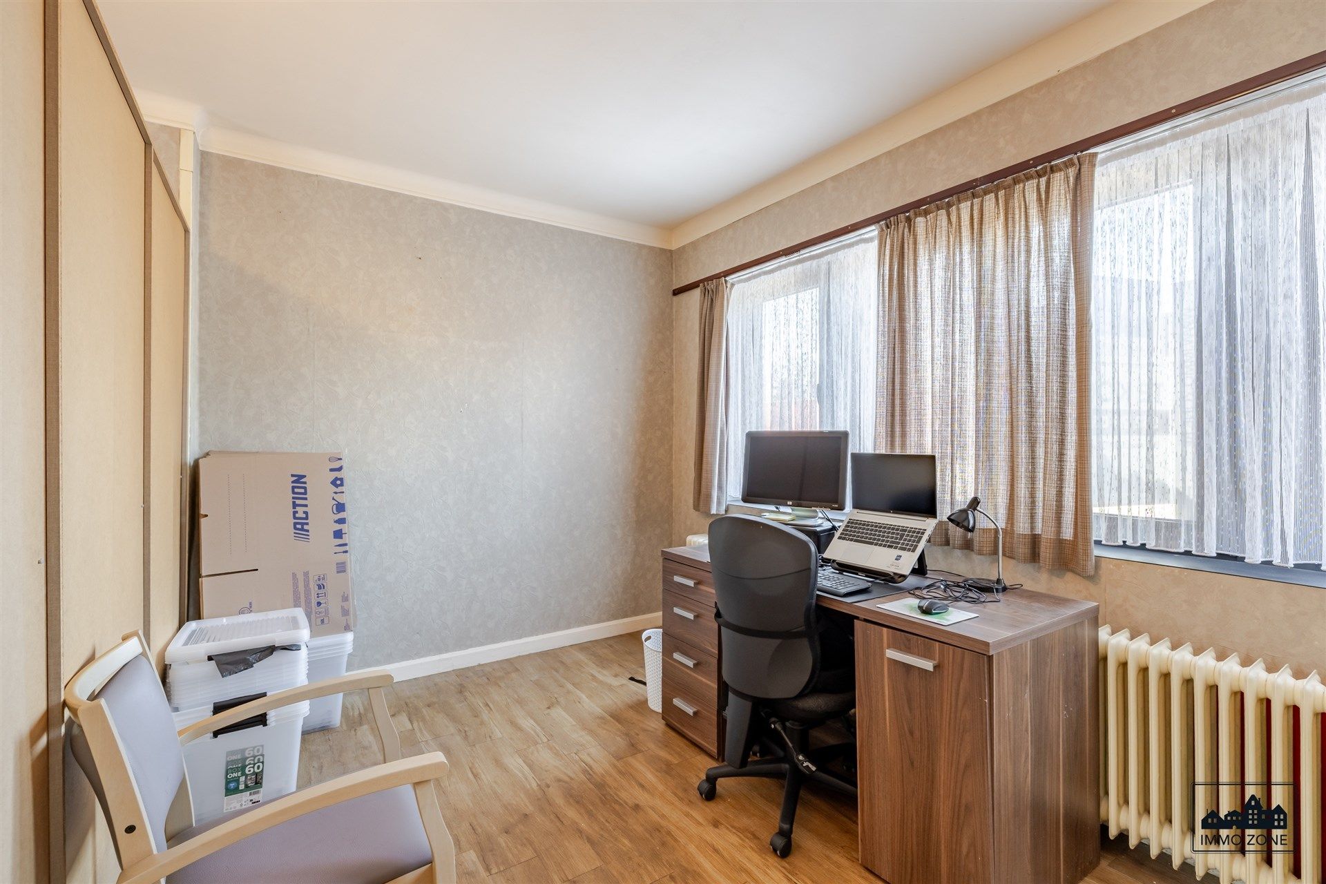 Grote, instapklare woning met goed EPC in Dendermonde! foto 13