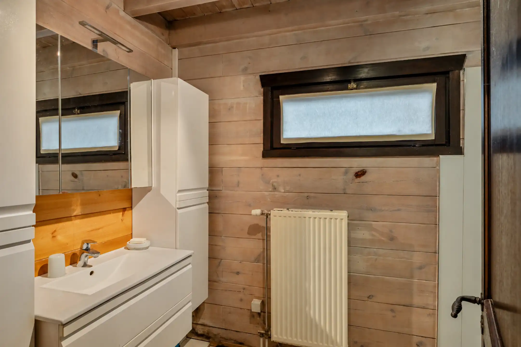 Charmante woning in chaletstijl met 3 slaapkamers en groene tuin nabij de Kalmthoutse Heide foto 13
