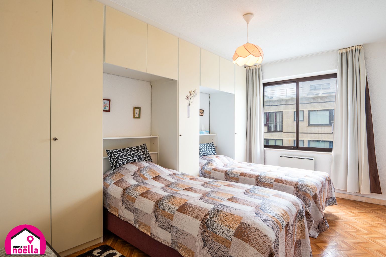 RUIM HOEKAPPARTEMENT MET 2 SLAAPKAMERS TE KOOP SINT-IDESBALD foto 3