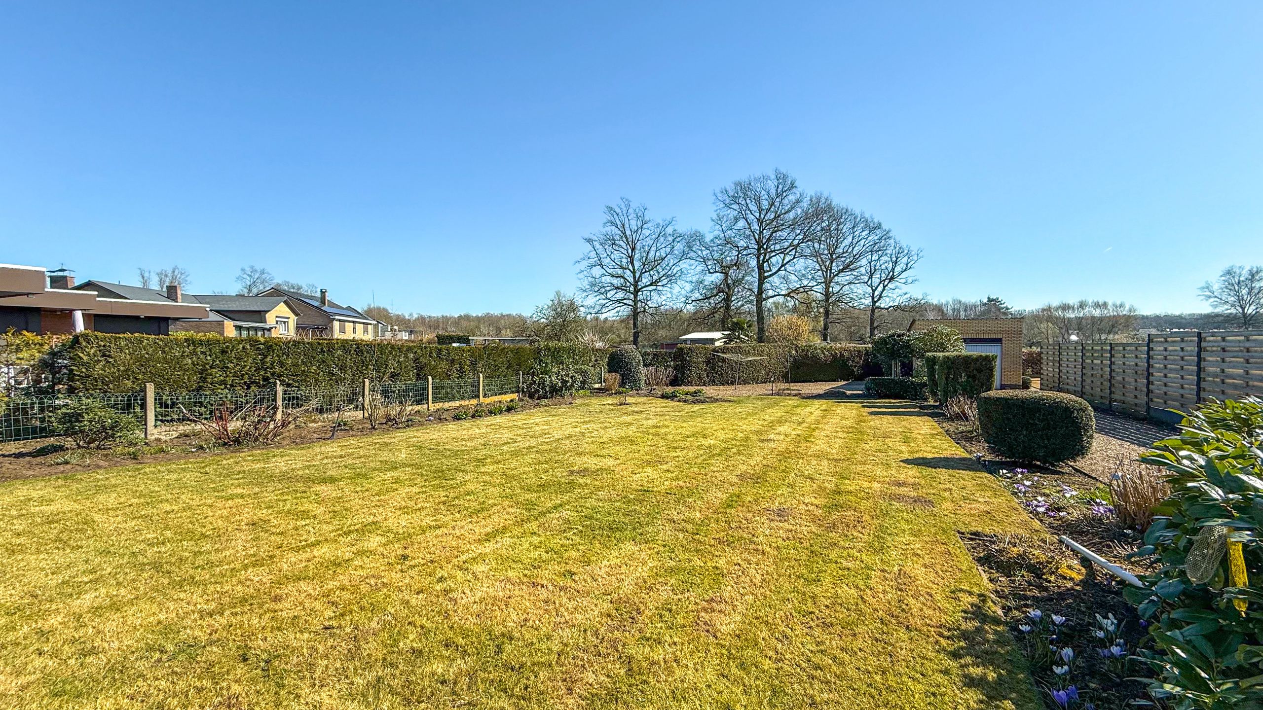 Instapklare bungalow met 3 slaapkamers in Heusden-Zolder! foto 24