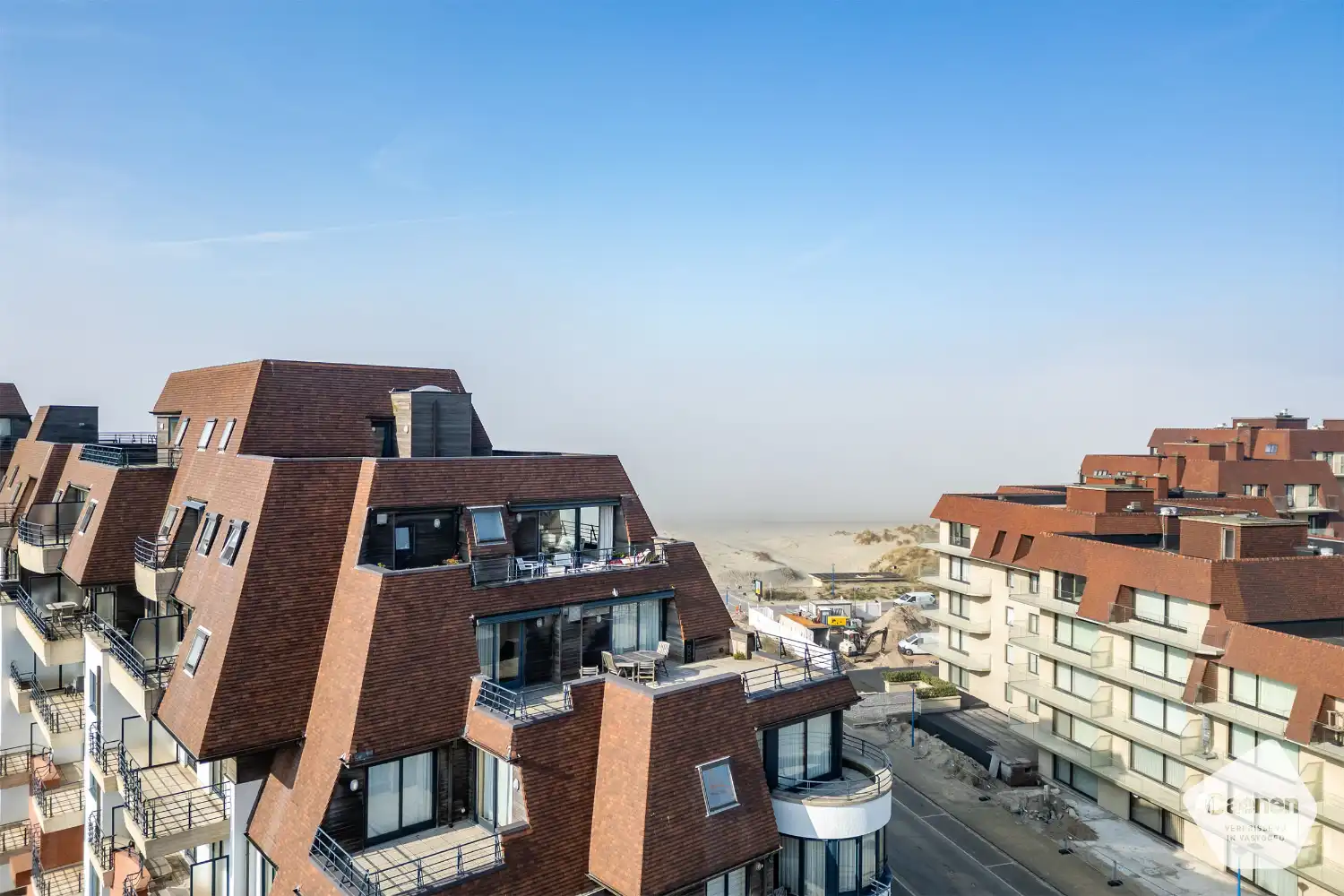 Hoofdfoto van de publicatie: Ruime penthouse met fantastisch zicht op de zee én het hinterland