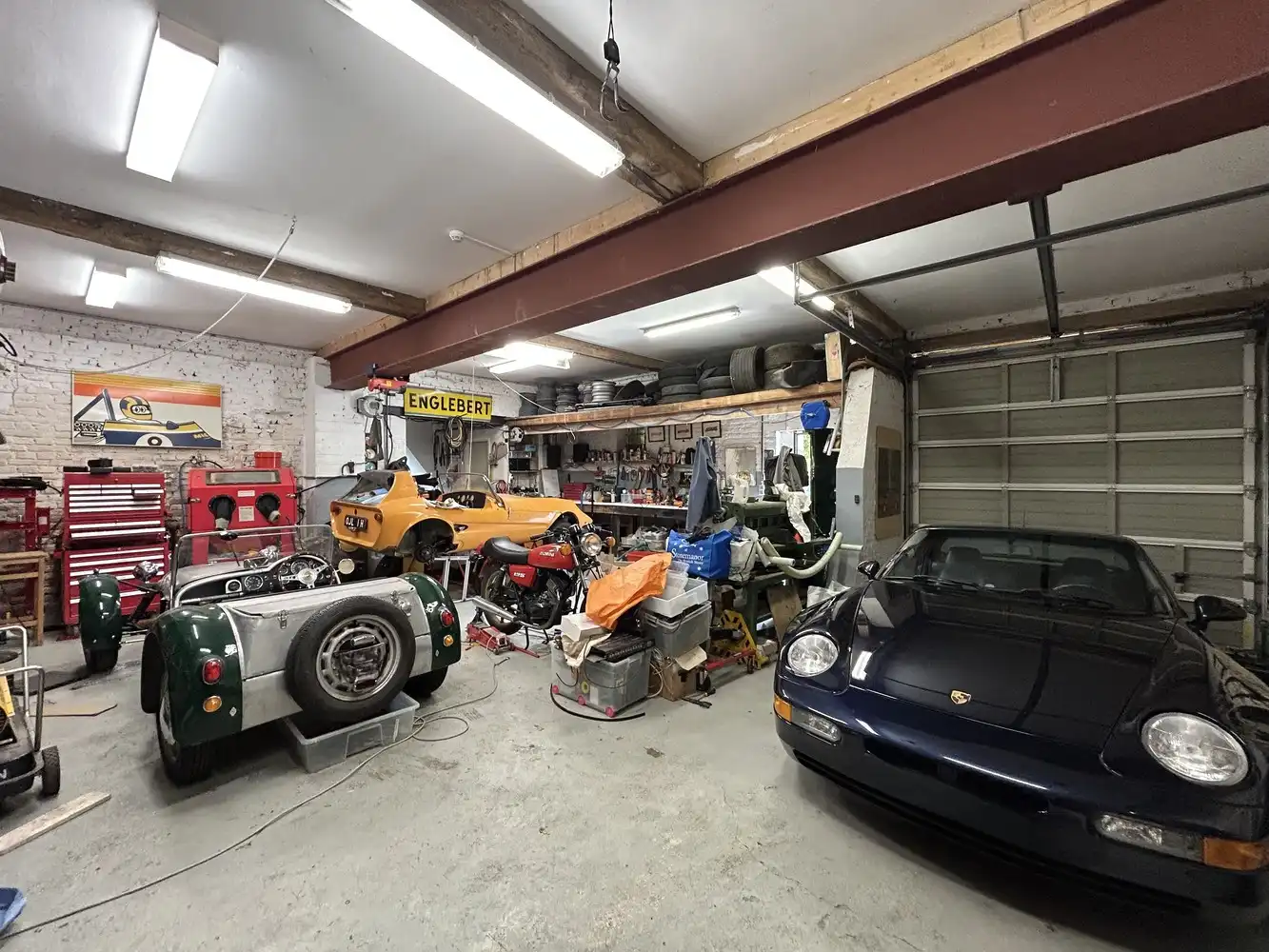 Uniek eigendom met enorme schuur en panoramisch uitzicht in Neerijse foto 16