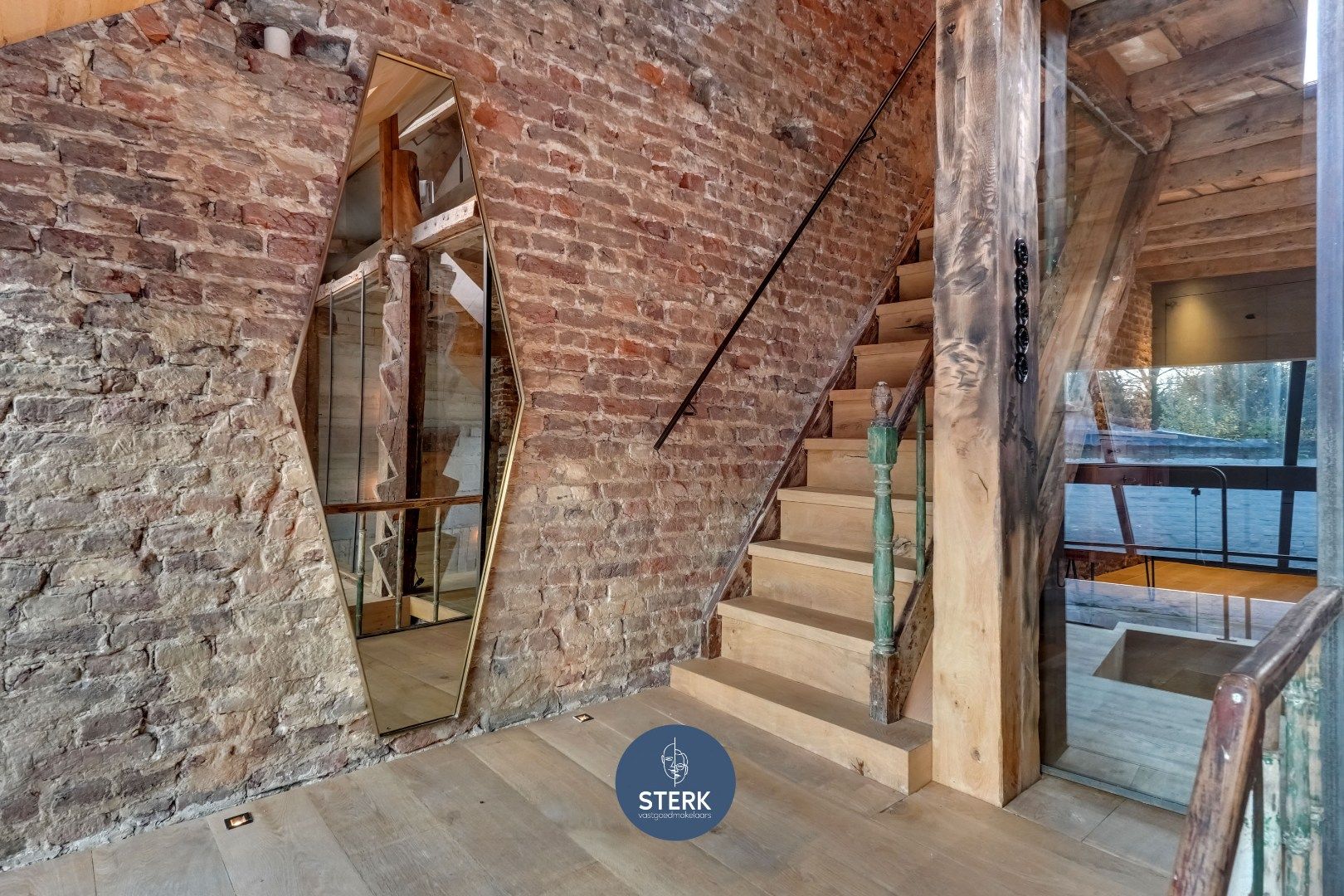 AUTHENTIEKE WONING MET 2 SLPKS IN HET HISTORISCH CENTRUM VAN OUD-REKEM ! foto 15