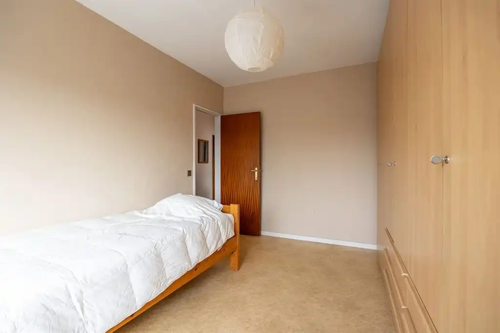 Op te frissen app met 3 slaapkamers, zonnig terras en garagebox foto 14