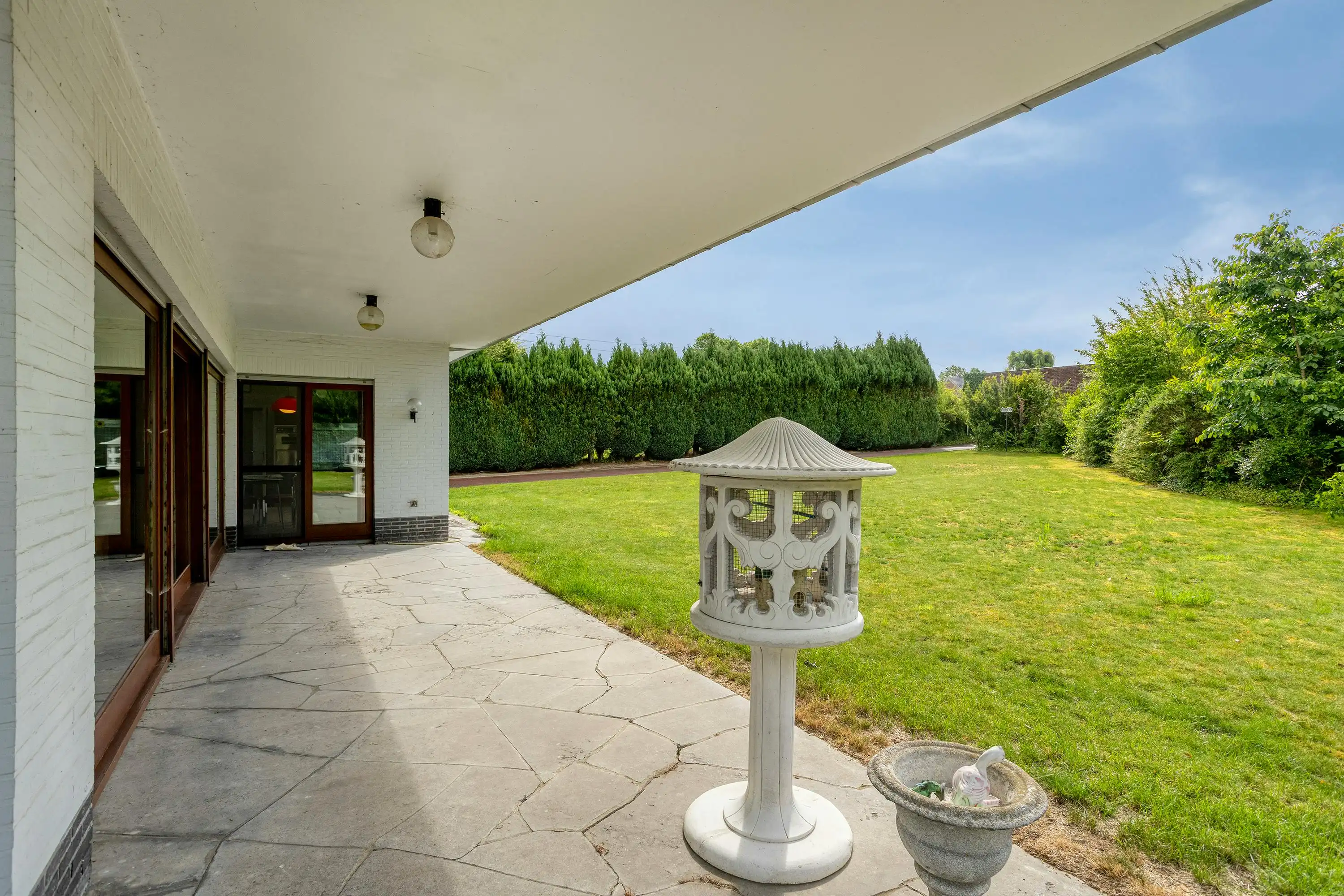 Mooi gelegen landhuis te koop in Meerbeke foto 24