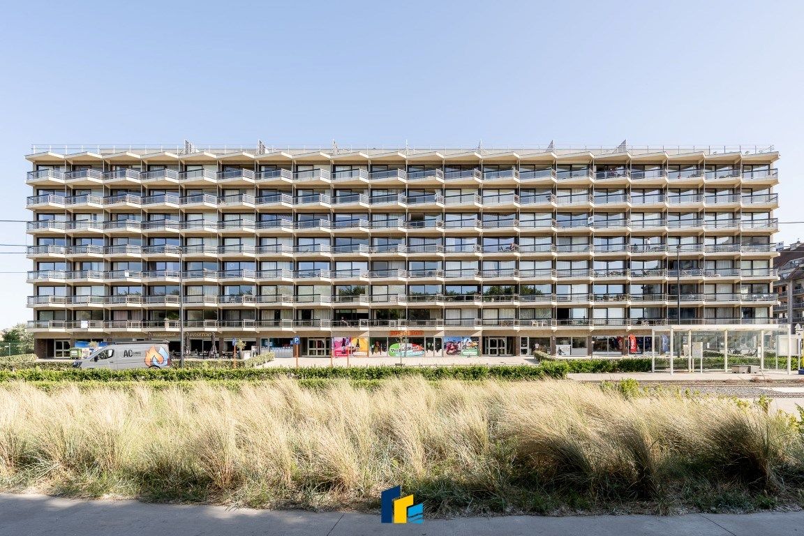 Knusse studio met balkon en zicht op de duinen! foto 19