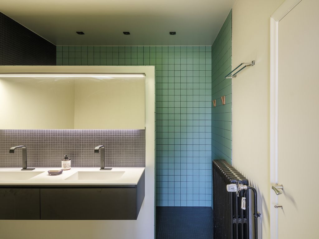 Uitzonderlijke bel-etagewoning met unieke ligging en tuin vlakbij het station Gent-Sint-Pieters foto 13
