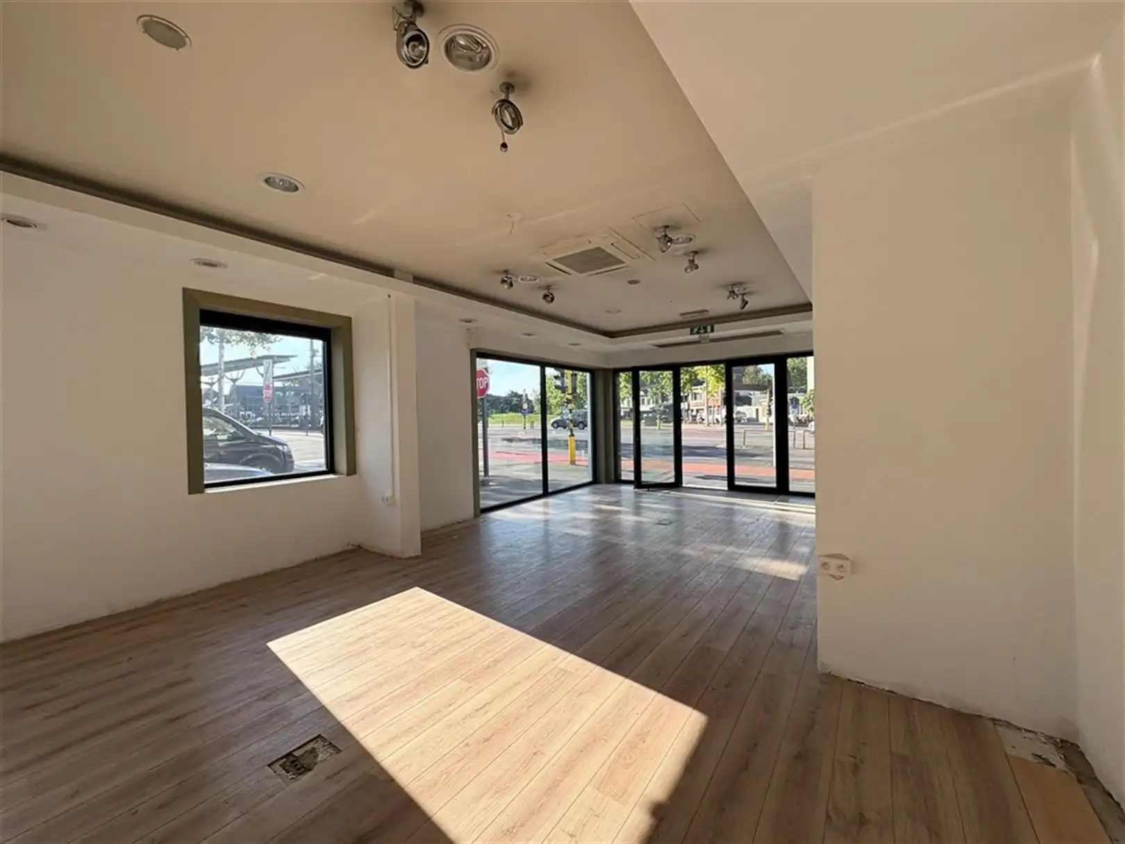 Handelspand in centrum Mortsel  foto 4