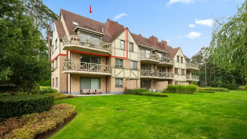 Exclusief hoekappartement van 168m² met terras, autostaanplaatsen en kelder in unieke parkdomein 'Berkendael' foto {{pictureIndex}}