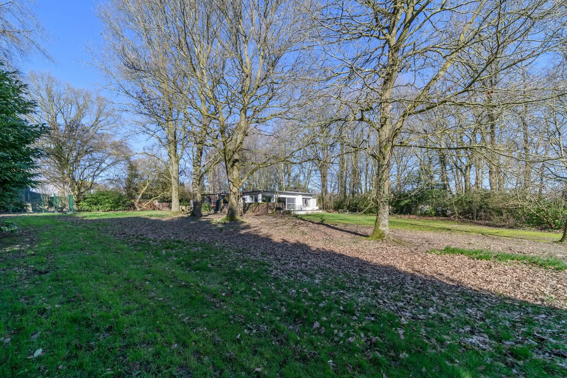 Uitzonderlijke en charmante bungalow op grond van 61 are foto 4